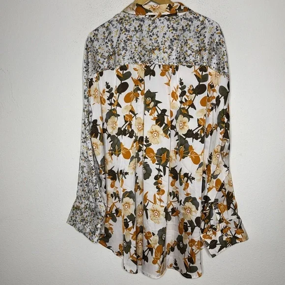 First Love by Lovelyn satin size 3X gorgeous blouse with long sleeves NWOT - Picture 4 of 9